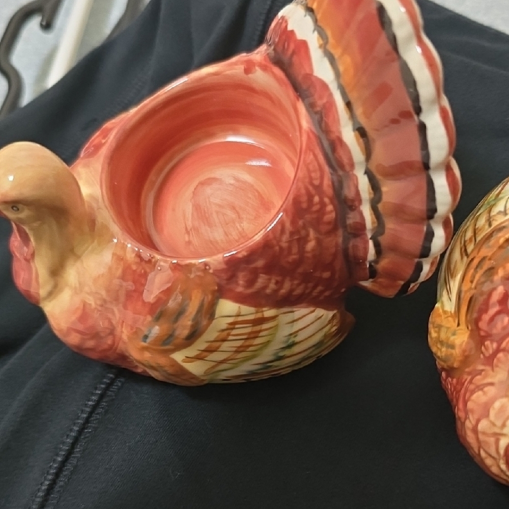 Yankee Candle Turkey Candle Holder - Brown and Yellow - Picture 3 of 5